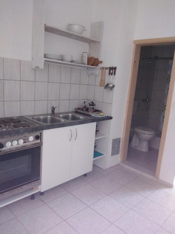 Apartment Zola Gornji Karin Exterior photo